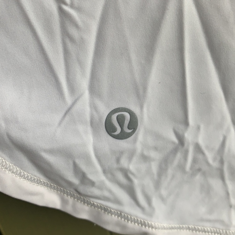 Lululemon mesh cut out short sleeve top - Picture 5 of 8